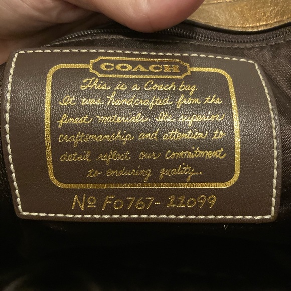 Large Signature Stripe Brown/Bronze Tote - Picture 7 of 8